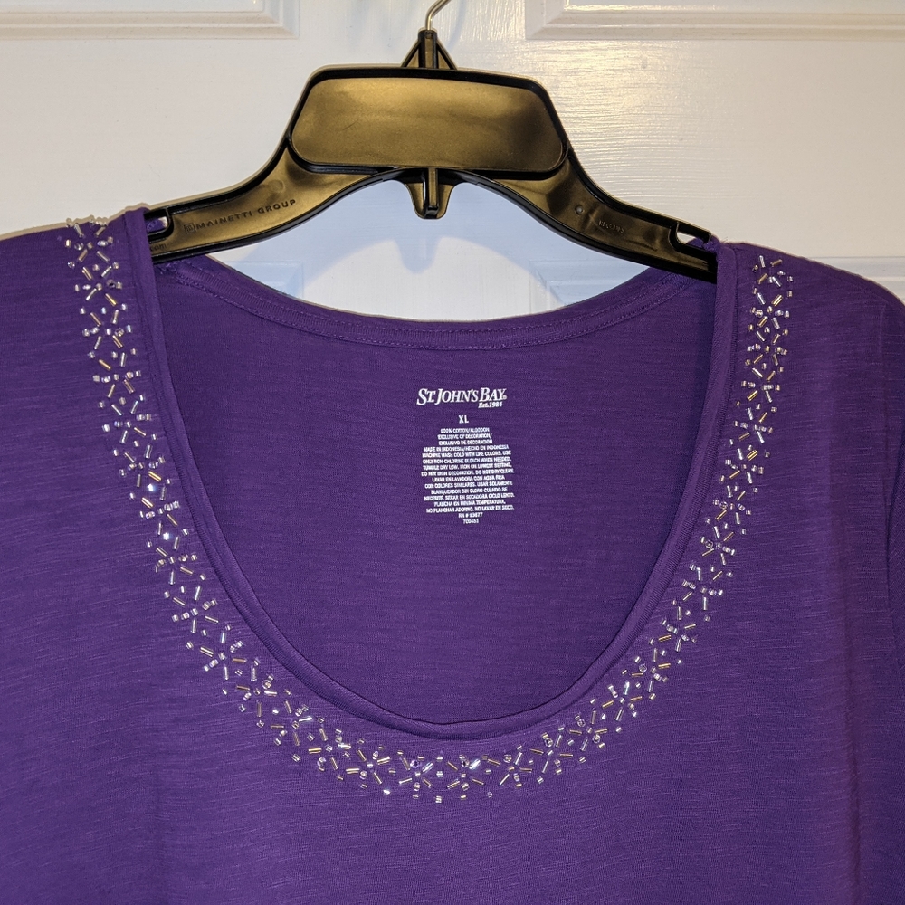 "New* Embellished T-shirt, purple in XL - Picture 3 of 6
